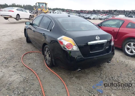 2011 Nissan Altima 2.5 S z USA, uszkodzony, nr VIN 1N4AL2AP0BC113702